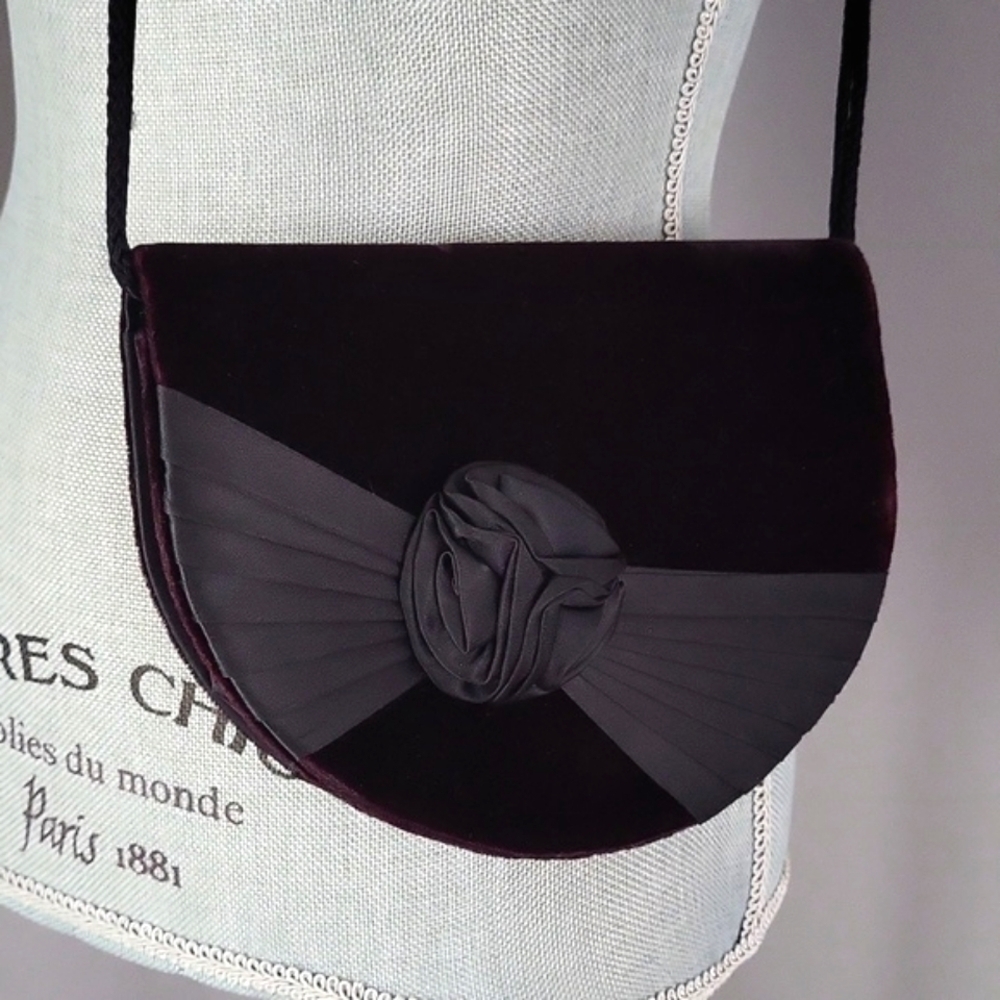 Eaton Black Velvet Vintage Bag - Picture 8 of 11